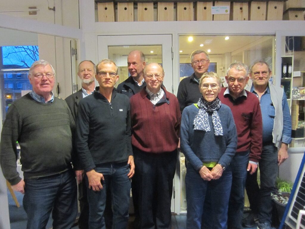 Her ses bestyrelsen i Miljø- og EnergiCentret: Jens Klarskov Pedersen (supl.), Mads Peter Schreiber (fmd.), Johannes Thulesen (næstformand), Bjarne Bertelsen (nyvalgt suppleant), Mogens Jørgensen, Karsten Jacobsen, Bodil Josephsen, Martin Brøndsager og Ejner Stutemeyer (nyvalgt bestyrelsesmedlem). Ole Helding var fraværende.